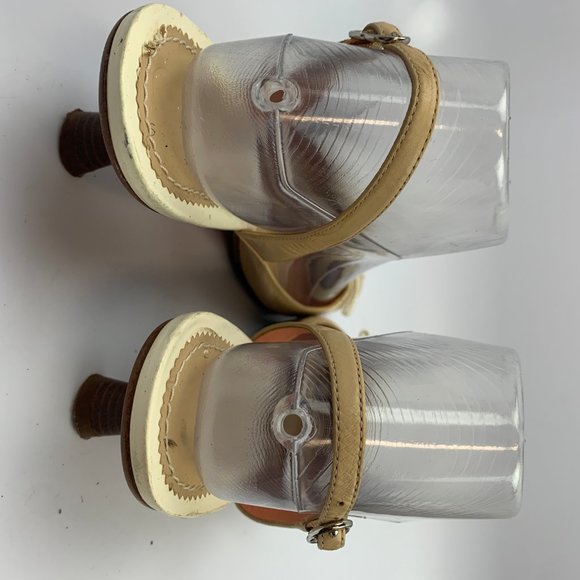 Cole Haan 8 US B Women Heels Kitten Shoes Beige D1 - Picture 4 of 9